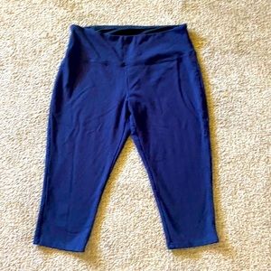 Alexander Jordan Tummy control Leggings.